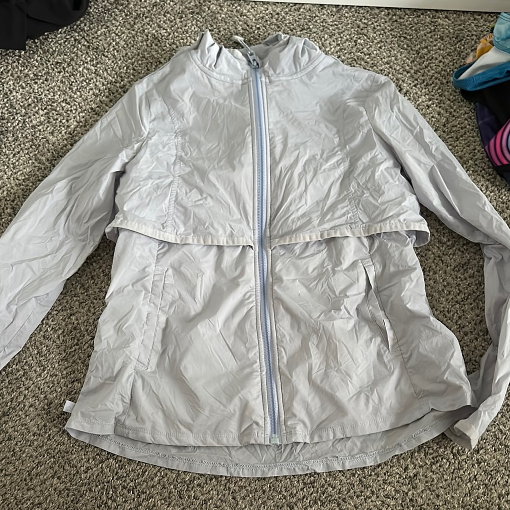 Athleta Ski & Snow Jacket Light Gray Insulated Waterproof